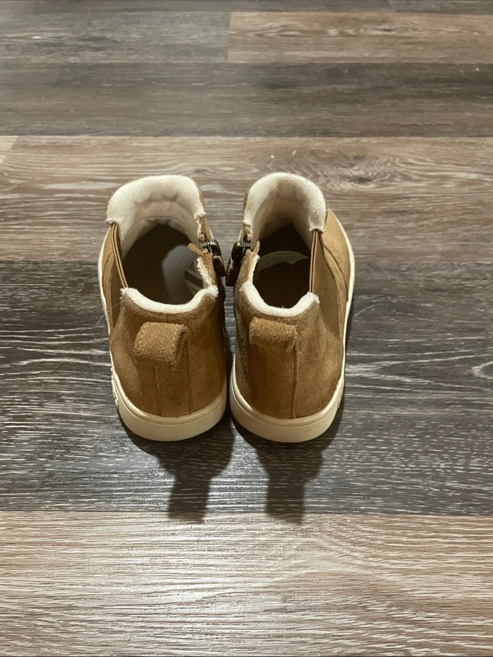 UGG Kids Tan Suede Zip-Top Ankle Boots